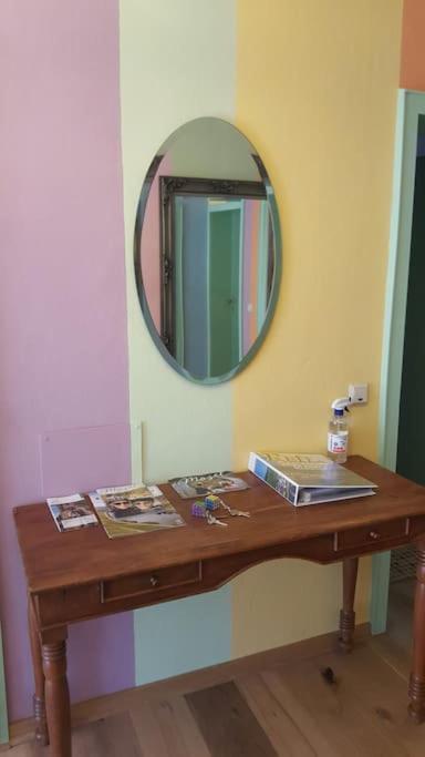 Casa Barzen - Stilvoll Urlauben An Der Mosel Apartment Reil Ngoại thất bức ảnh